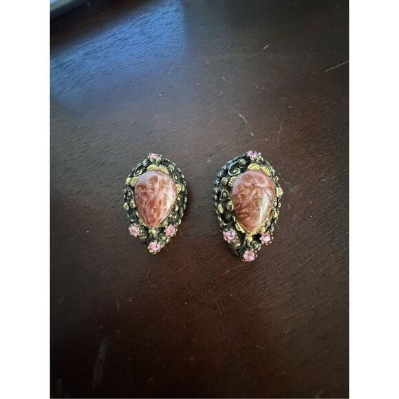 Vintage Victorian pink large stone clip on earrings witchy old money gypsy - Picture 2 of 9